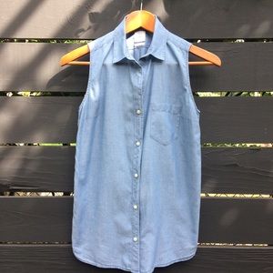 Gap Chambray button down sleeveless collar shirt